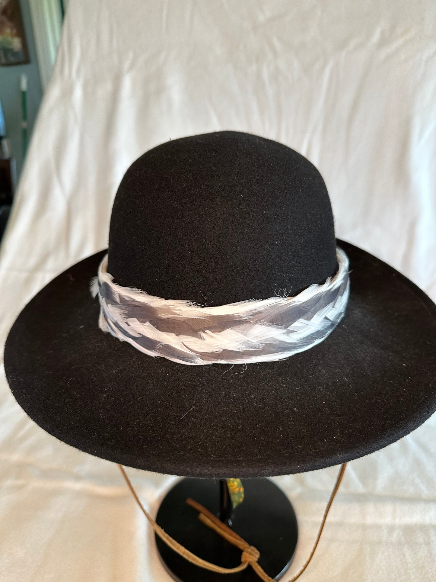 Lei Koena 'Elua Humu Papale (feather hatband) 2nd cuts
