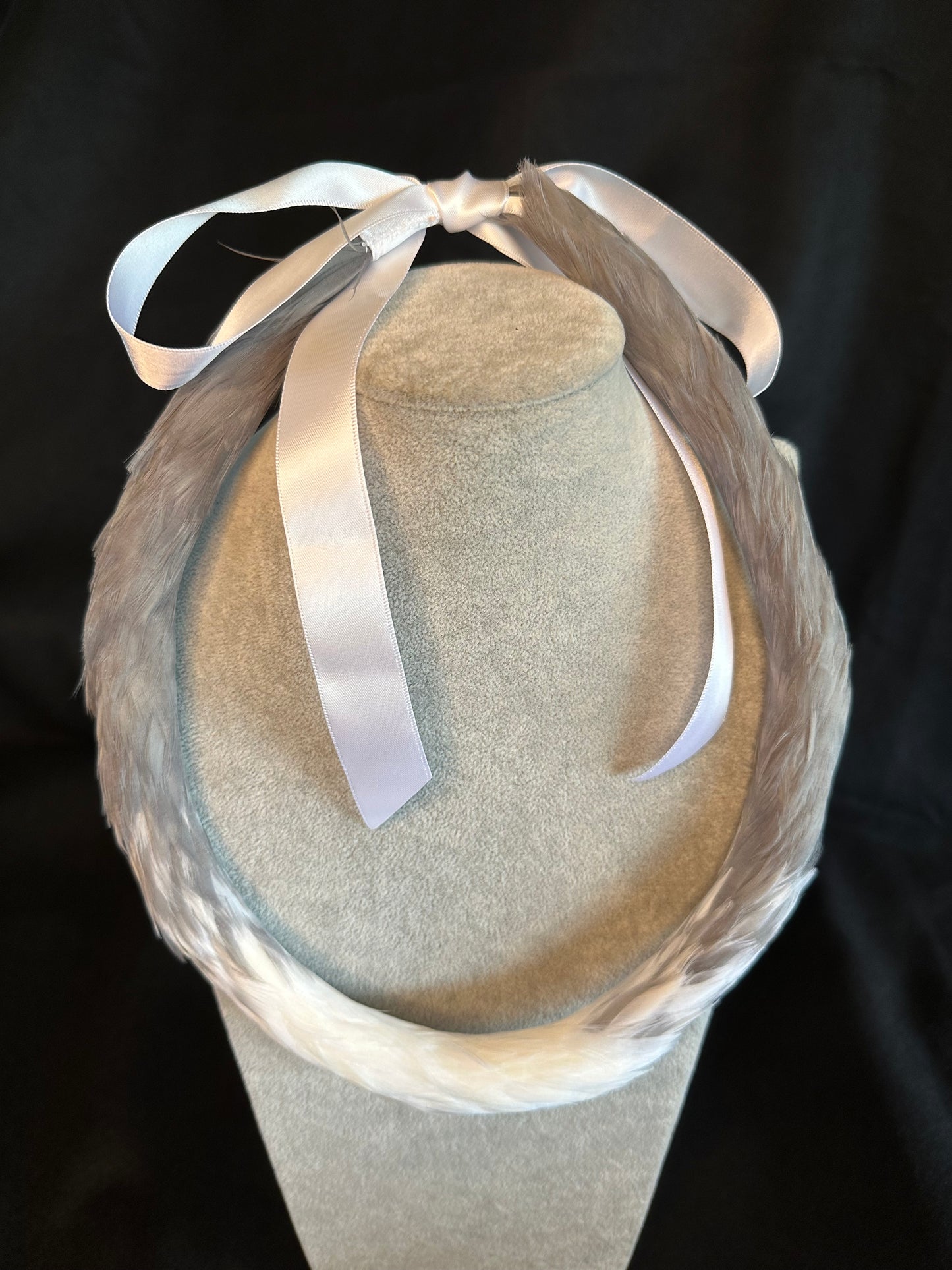Gray and White 2nd cut Lei Hulu (feather lei)