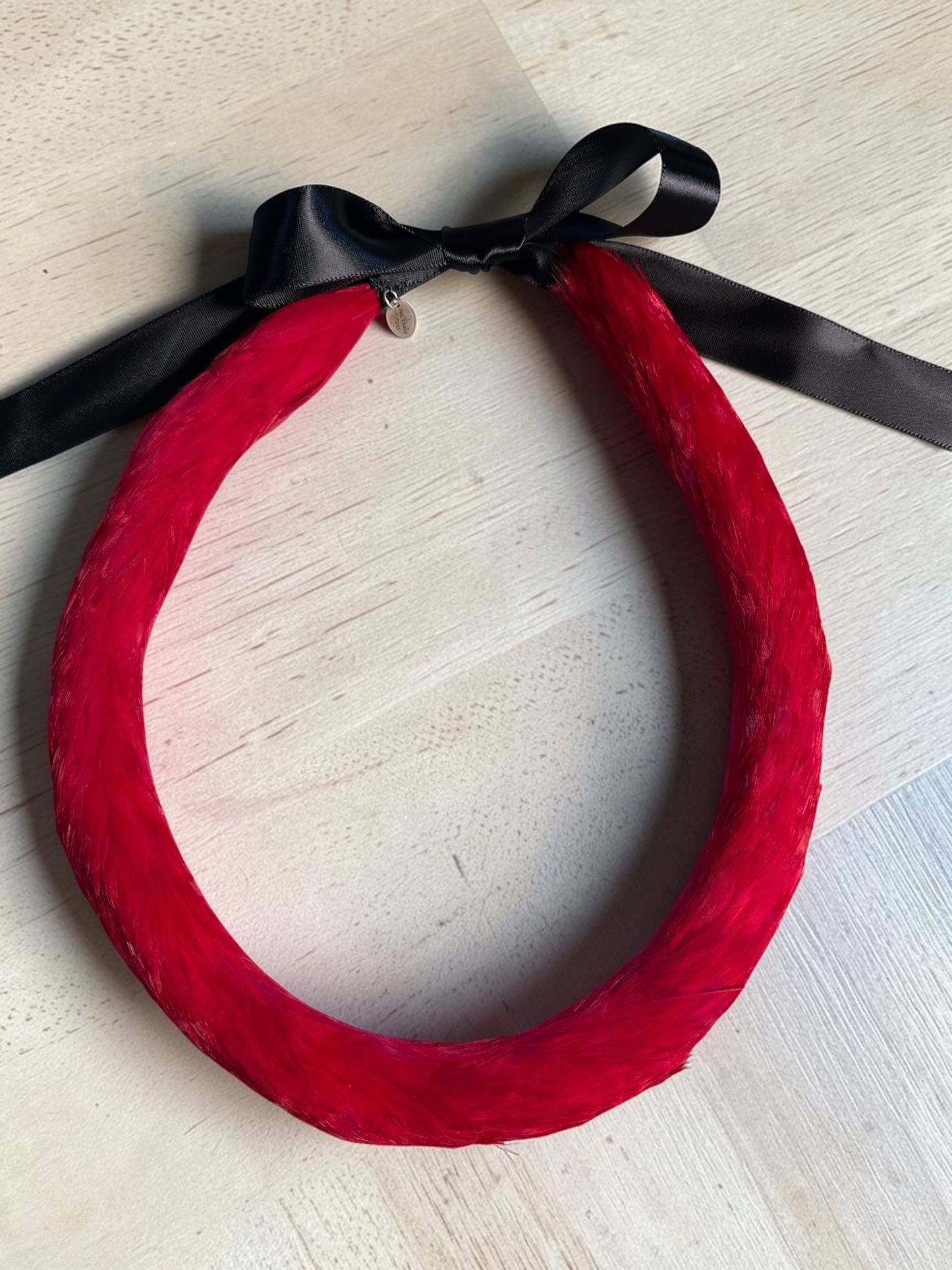 23" 2nd cut kamoe lei hulu (feather lei) various colors