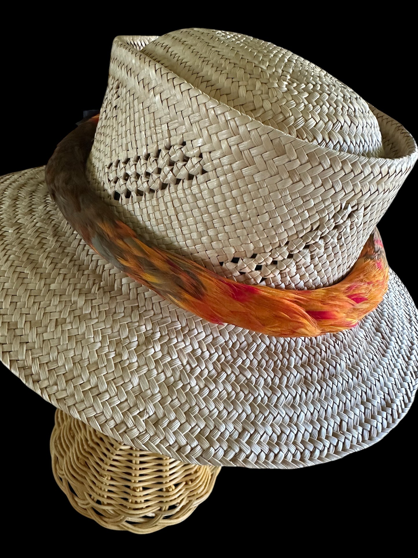 Lei Hulu Kamoe (feather lei flat style) 2nd cut -many variations