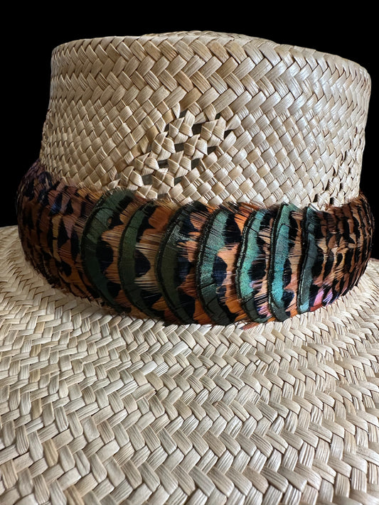 25” Gold tips with bronze accent humu papale (feather hat band)